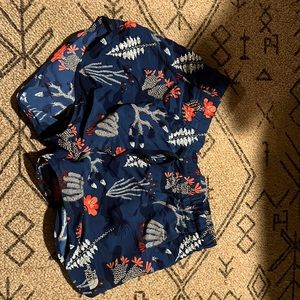 The North Face Women’s desert print shorts